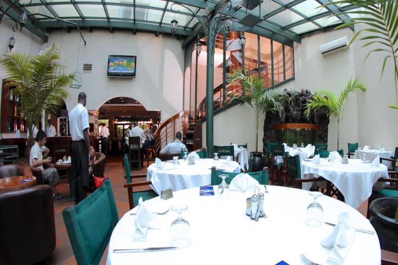 Hotel Cafe De Rome Dakar Exteriér fotografie